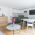 Grands Boulevards 42 Appartement Cosy 1 Br-4P